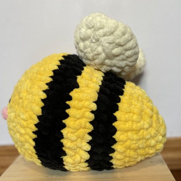 Crochet Bumblebee Plush - Picture 2 of 2